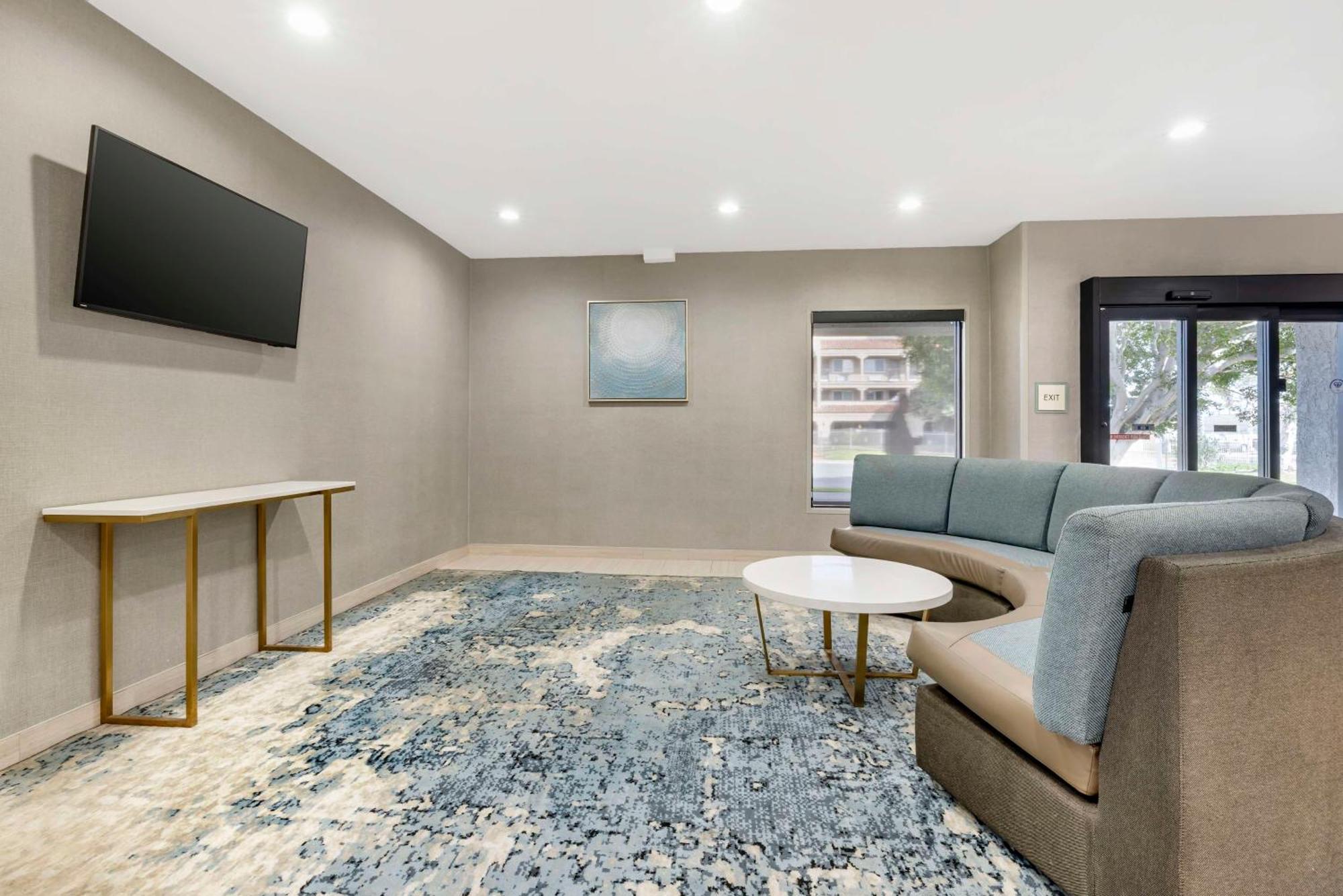 Best Western Carlsbad By The Sea Bagian luar foto
