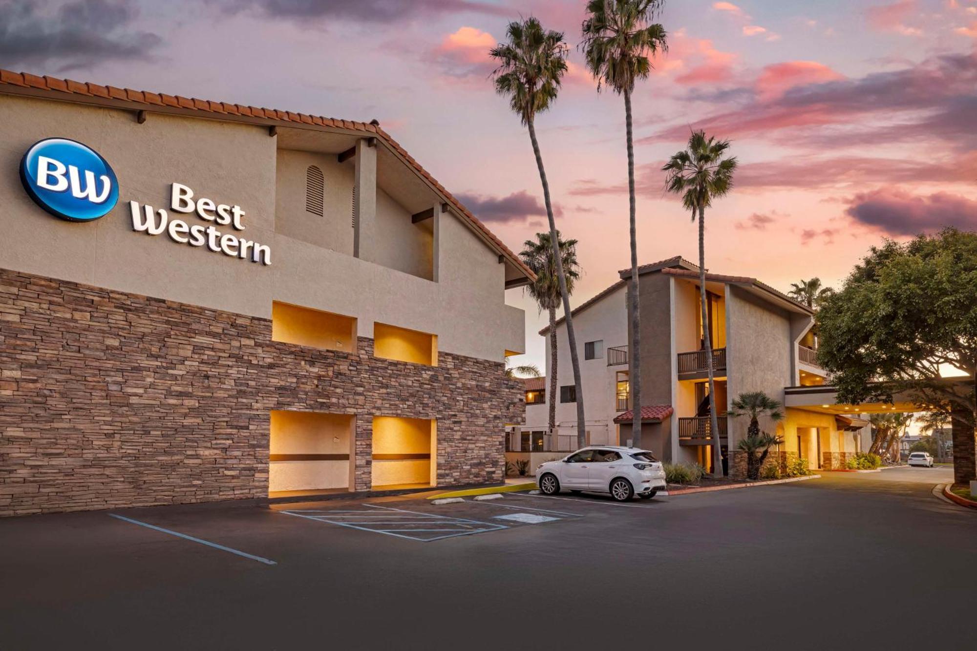 Best Western Carlsbad By The Sea Bagian luar foto